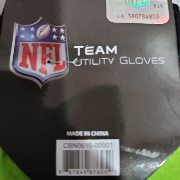 Seattle Seahawks utility gloves - Picture 3 of 3